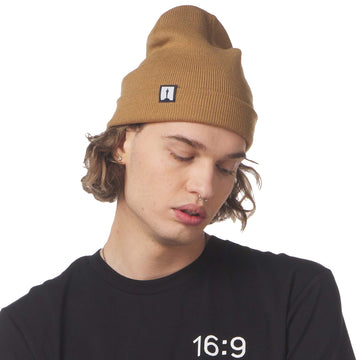 CAMEL ACADEMY MUSEUM LOGO BEANIE